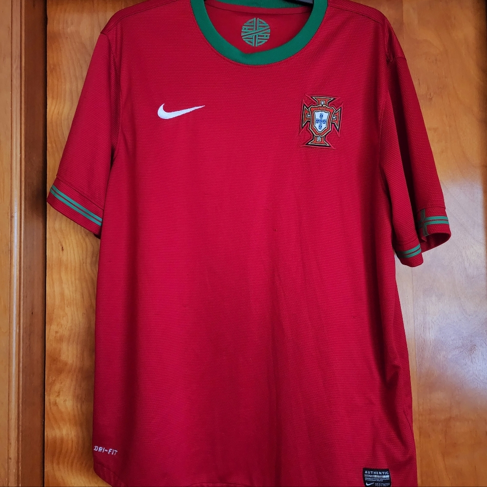Nike Dri-Fit Men's Portugal Soccer Jersey